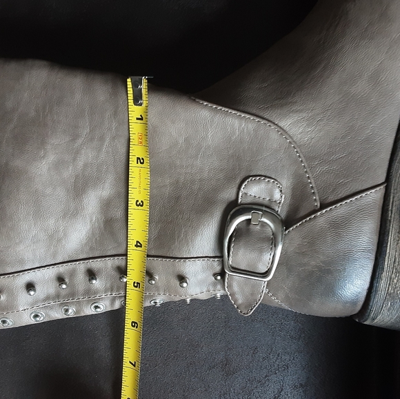 NWOB GRAY/TAUPE TALL RIDING BOOT 8 - Picture 8 of 10